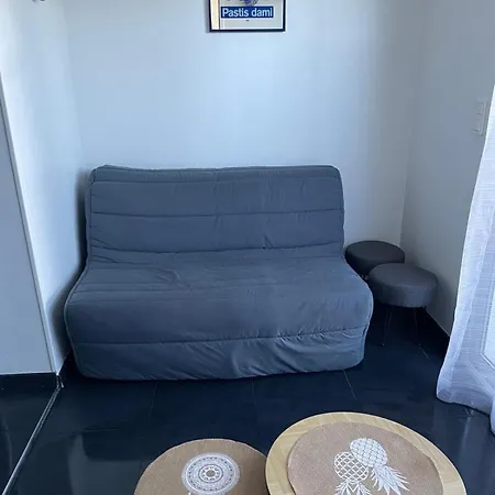 Cap Corse, Face A La Et Port Paisible アパート